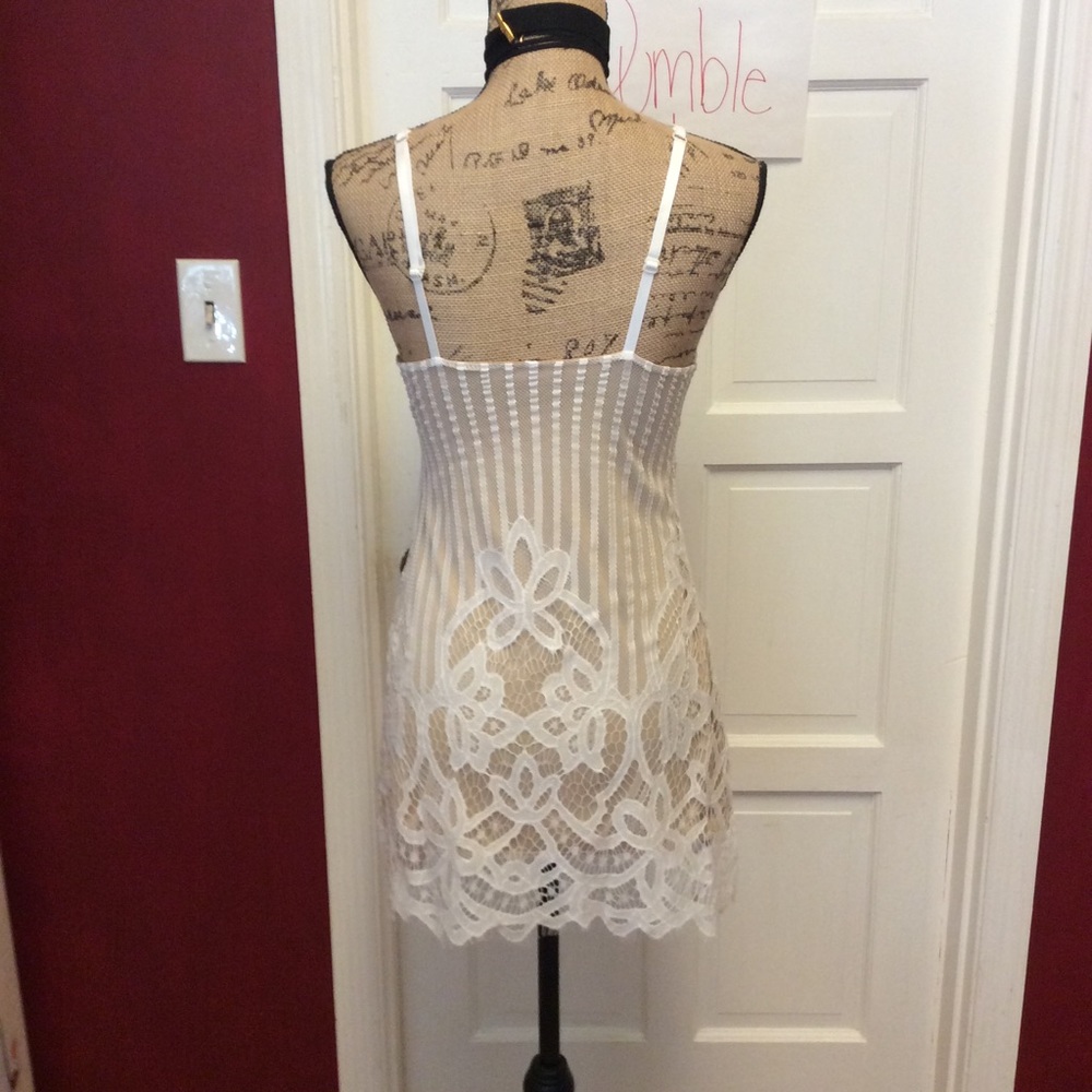 💜last 1 XL gorgeous mini dress💜 - Picture 6 of 7